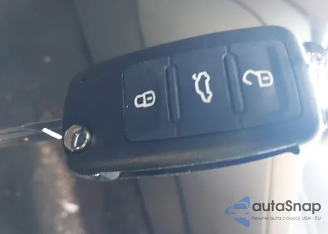 2011 Volkswagen Jetta 2.5L Se z USA, uszkodzony, nr VIN 3VWDZ7AJ2BM367504